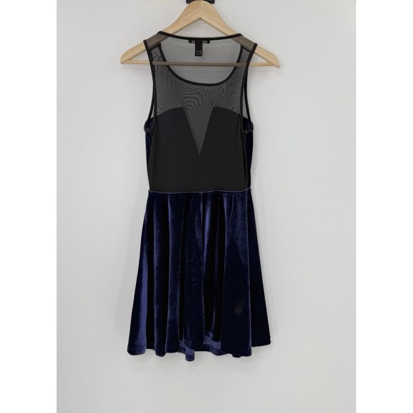 Forever 21 Blue Velvet Black Mesh Fit & Flare Dress Size M Romantic Whimdigoth - Picture 3 of 9